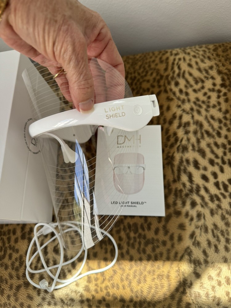 DMH Aesthetics Light Shield