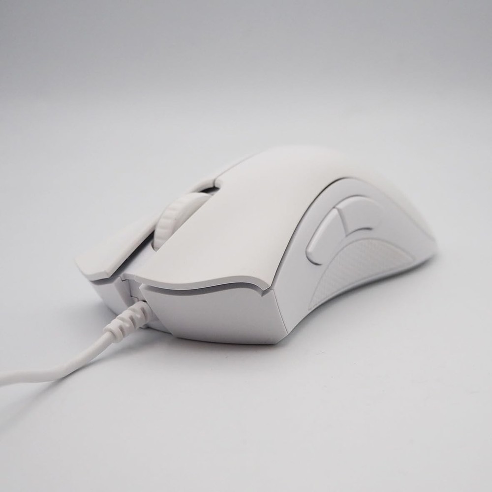 DEATHADDER ESSENTIAL Wired Gaming Mouse White