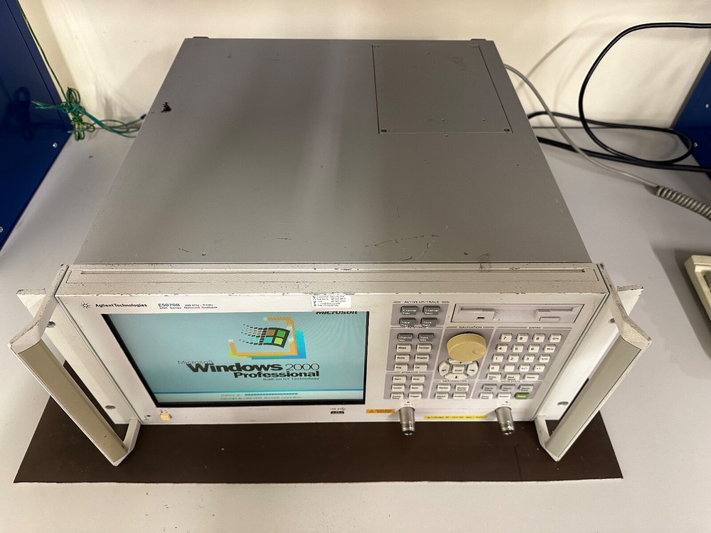 Agilent E5070B 300kHz- 3GHz ENA Series Network Analyzer (Opt 214)