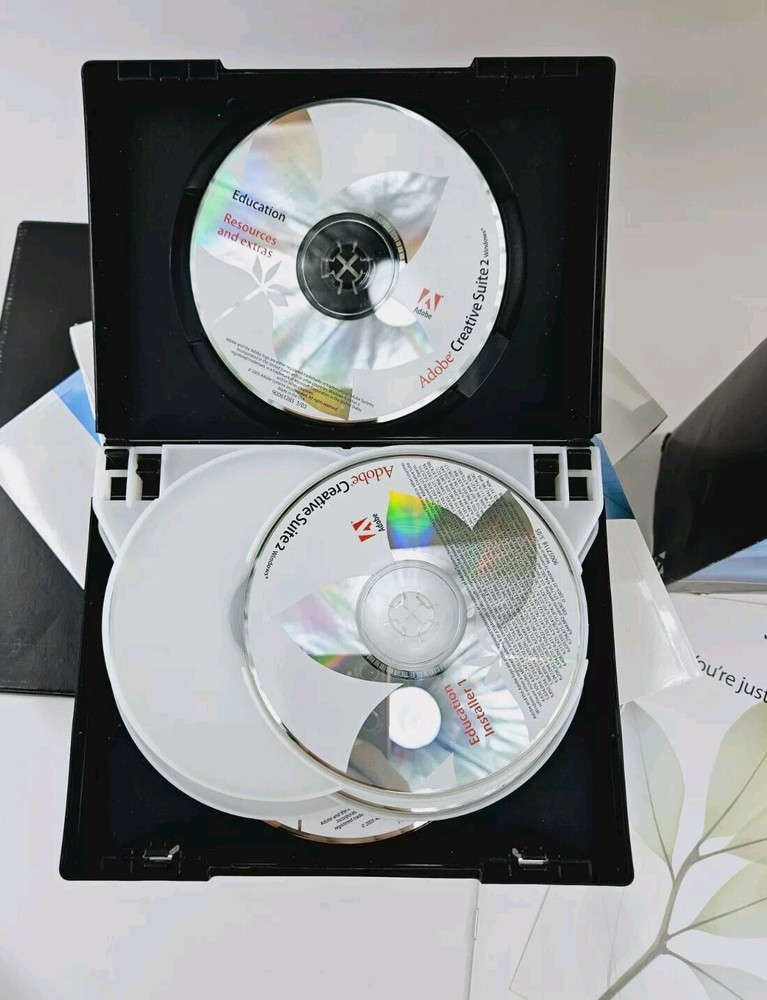 Adobe Creative Suite 2 Premium STUDIO 8 Web Bundle Windows Manuals Training Disc