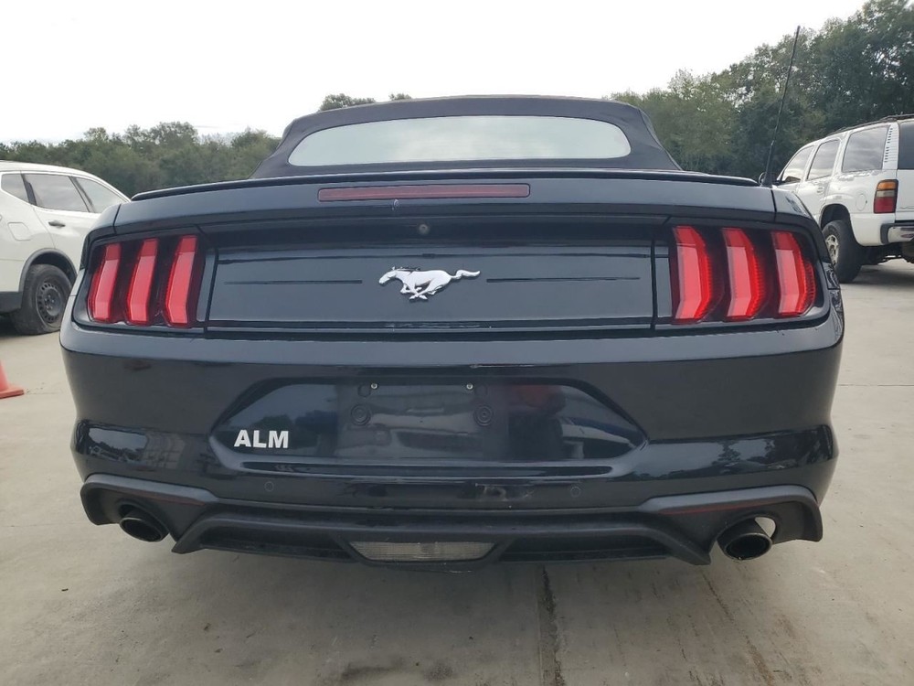 MUSTANG 2019 Glove Box 4926328