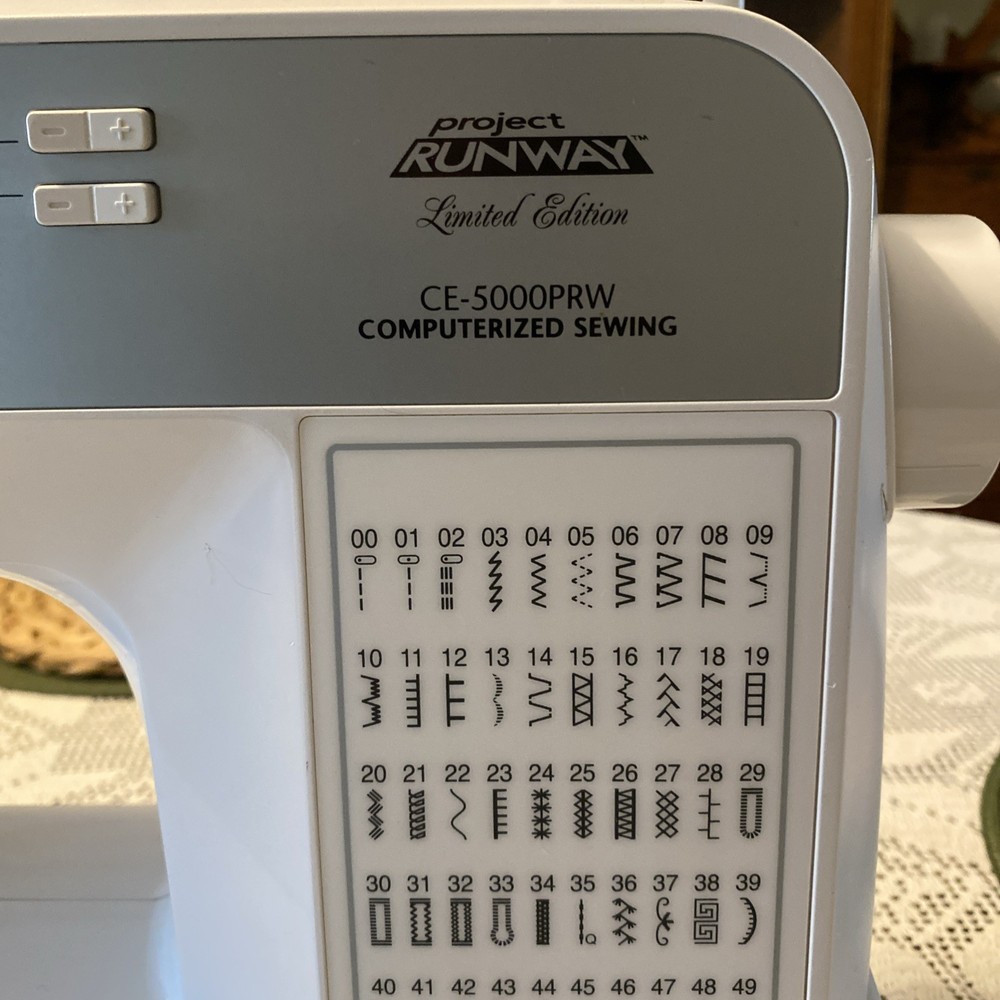 Brother sewing machine project runway limited edition CE-5000PRW computerized
