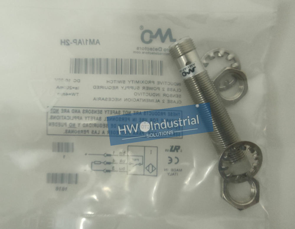 New 1PC Micro Detectors Proximity Switch AM1-AP-2H AM1/AP-2H Inductive Sensor