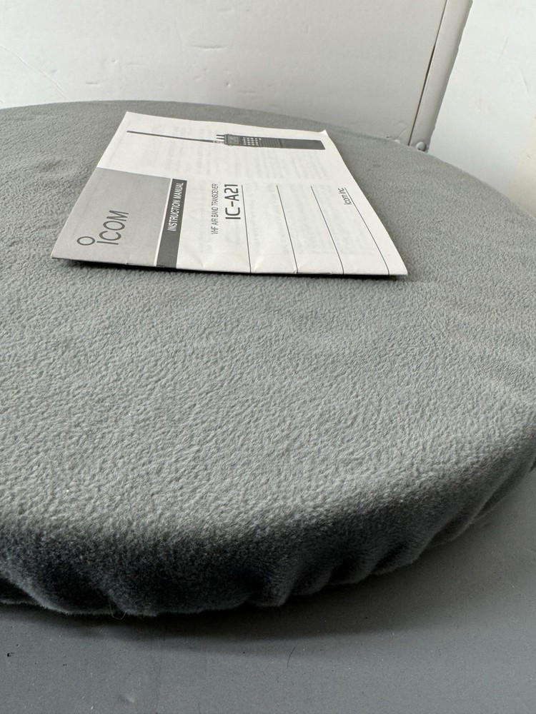 Icom IC-A21 ORIGINAL Instruction Manual In Good Condition.