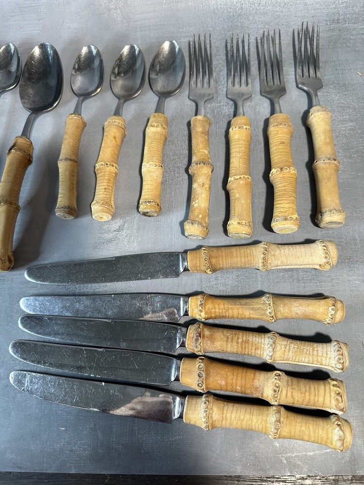 19 Piece Cal Hawaii Bamboo Flatware