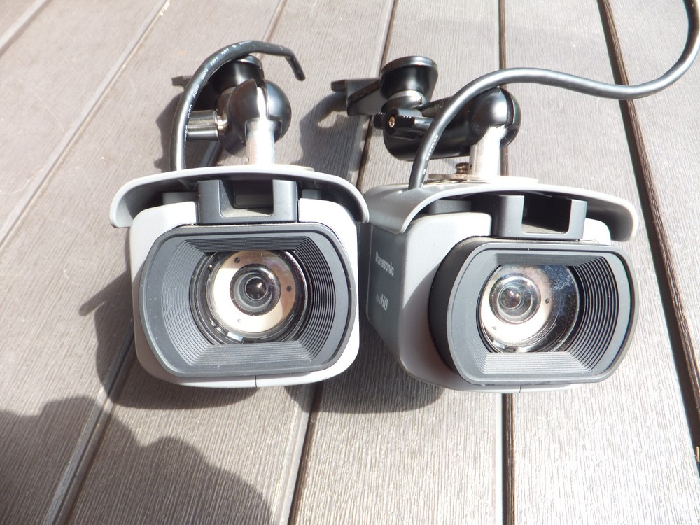 2 Panasonic Network Camera WV-VC30 Full HD With Mounting Adjustable Hardware