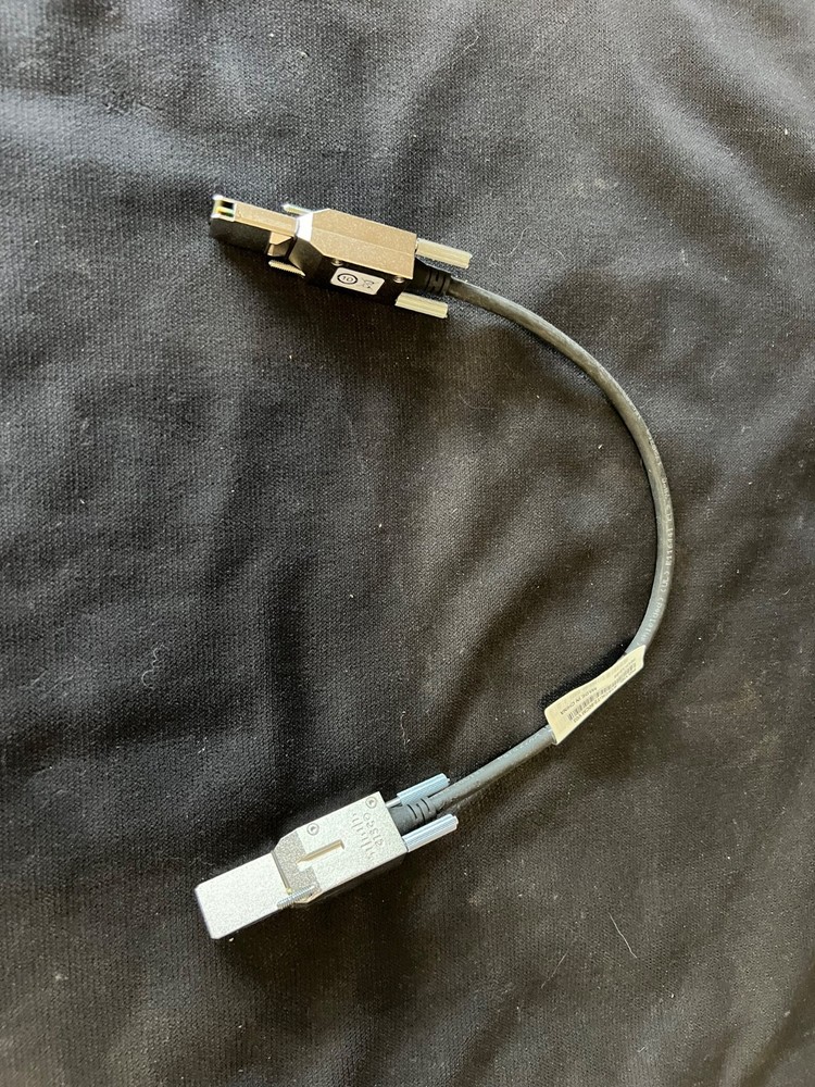 Cisco STACK-T2-50CM V03 Stacking Cable 50CM 800-40805-03