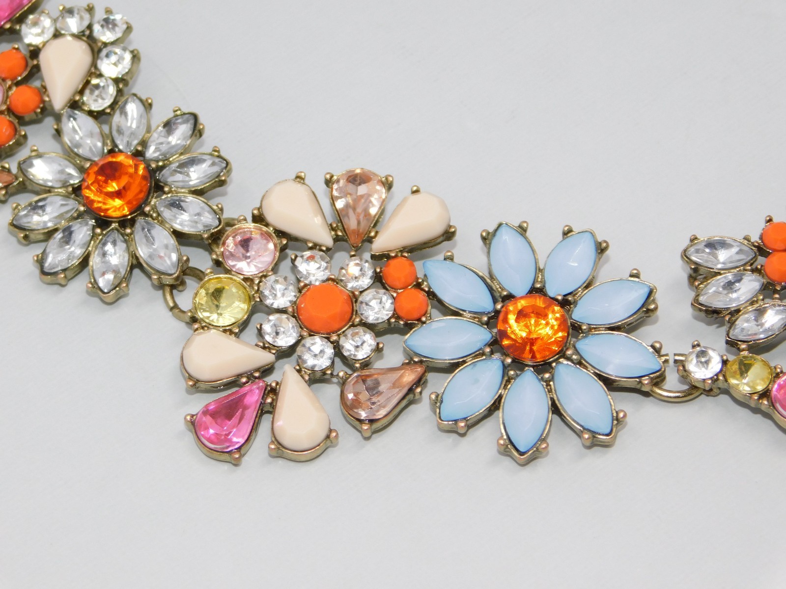 Vintage JOAN RIVERS Rhinestone Big Blossom Floral Bib Statement Necklace