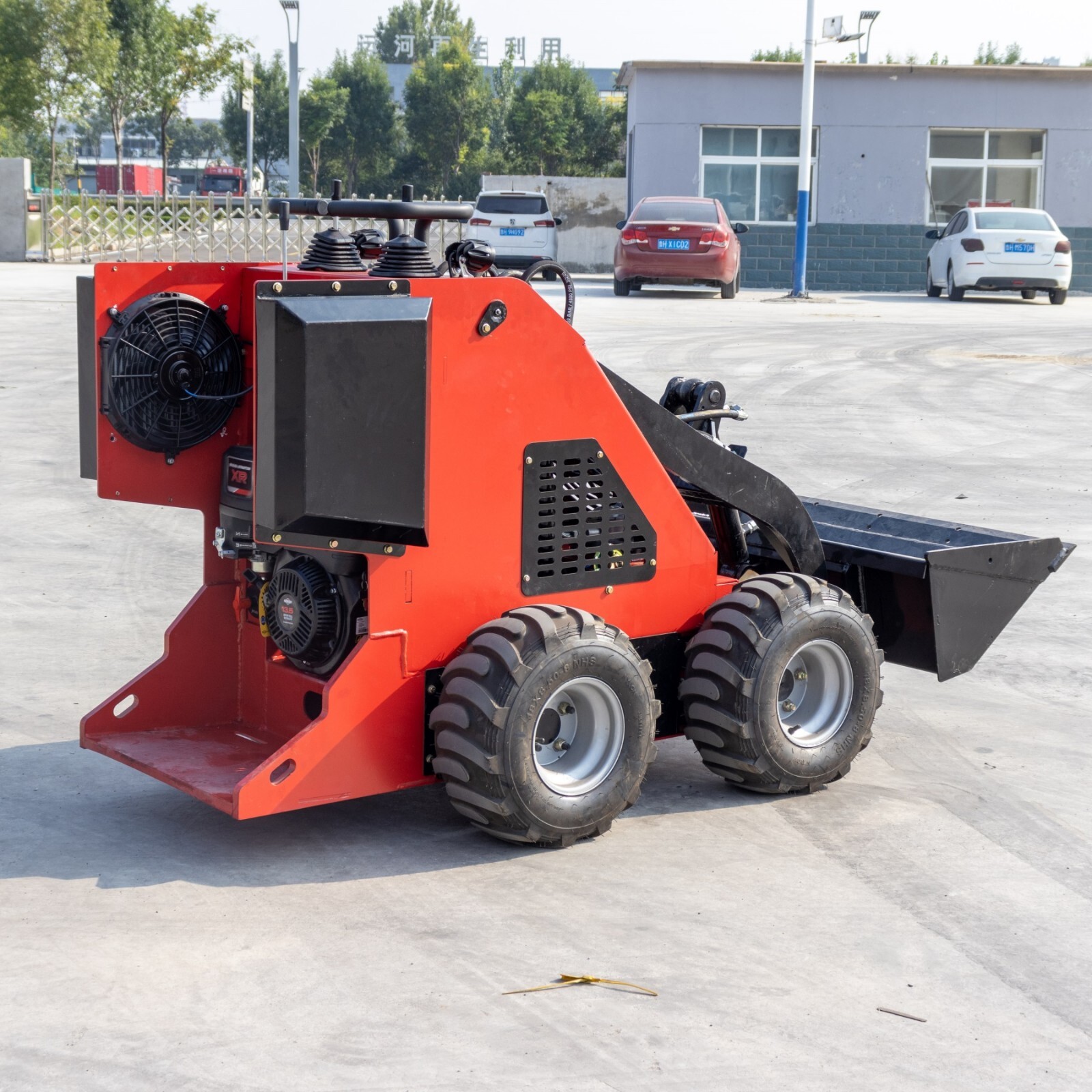 GA/TX pickup 320kg Wheel Type Mini Skid Steer Loader 13.5HP B&SEngine