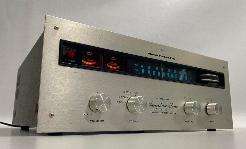 Vintage Marantz model Twenty Three Solid State AM/FM Tuner! Serviced!