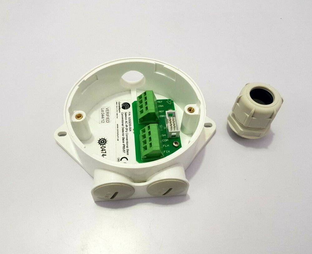 CONSILIUM SALWICO AC-IR-3FQ CONVENTIONAL DETECTOR BASE 5200235-00A