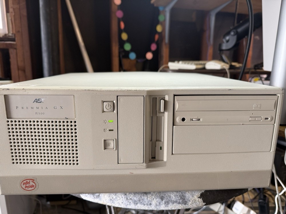 Ready for Games Windows 98 PC CMOS battery failed