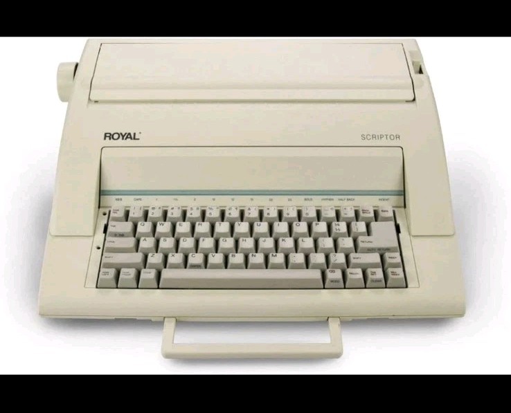 Royal 69149V Scriptor 9" 45-Key Typewriter