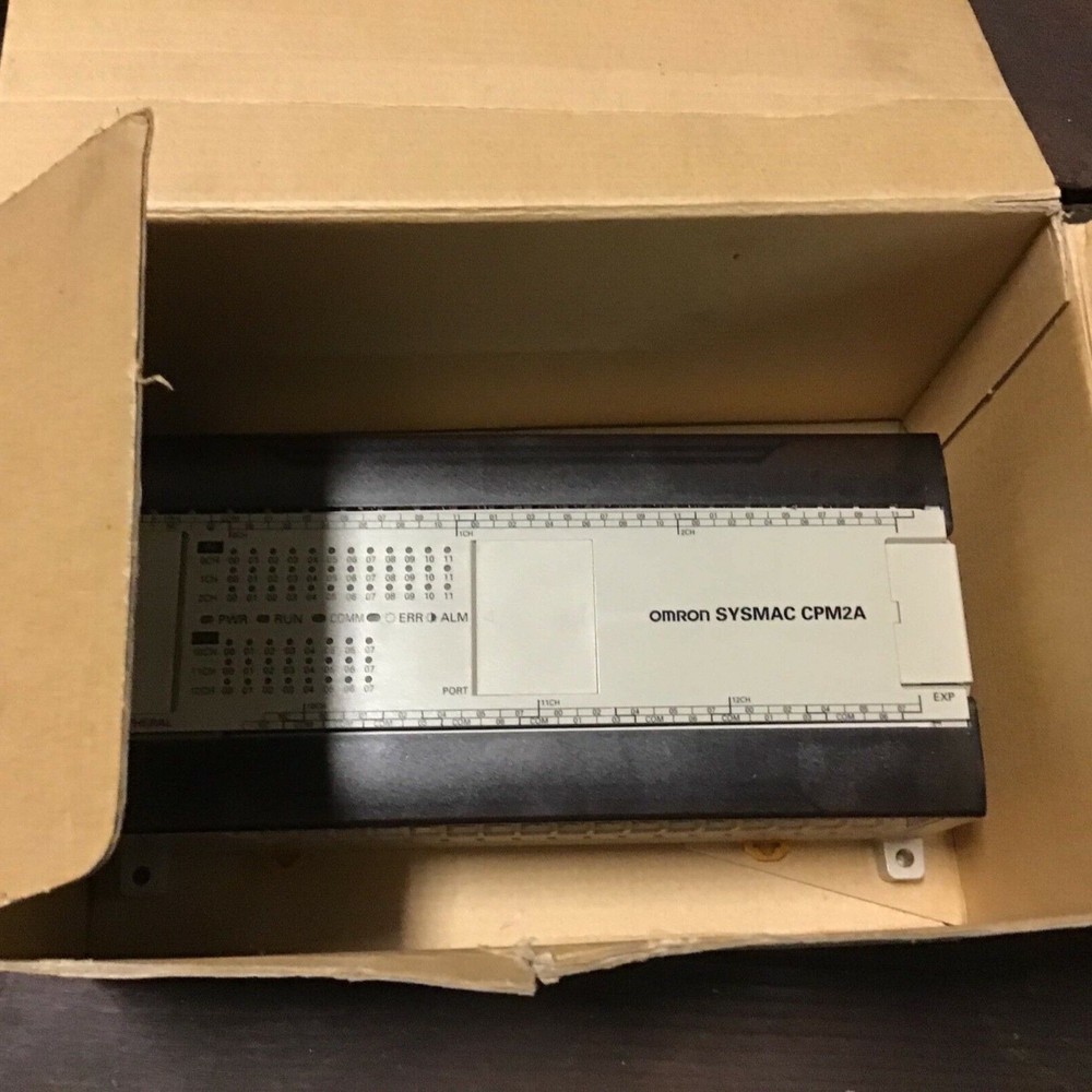 NEW OMRON CPM2A-60CDT-D PROGRAMMABLE CONTROLLER US SELLER