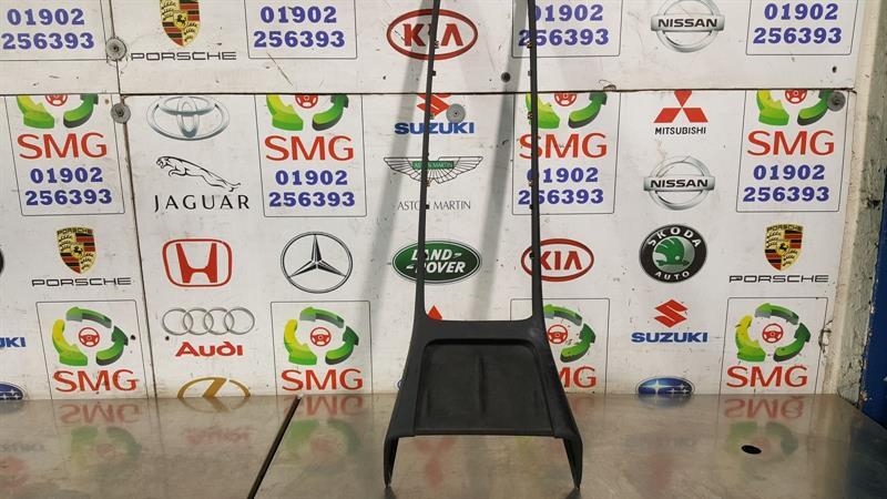 TESLA MODEL 3 LONG RANGE CENTER CONSOLE PANEL