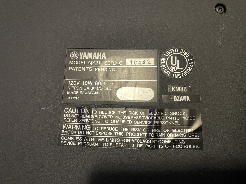 Yamaha QX21 Digital Sequence Recorder