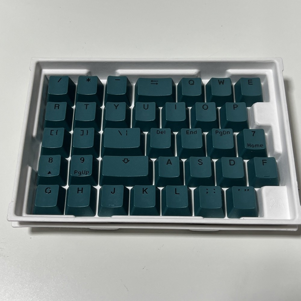 Glorious GPBT Basics Universal Keycap Set - Totem Green (READ)