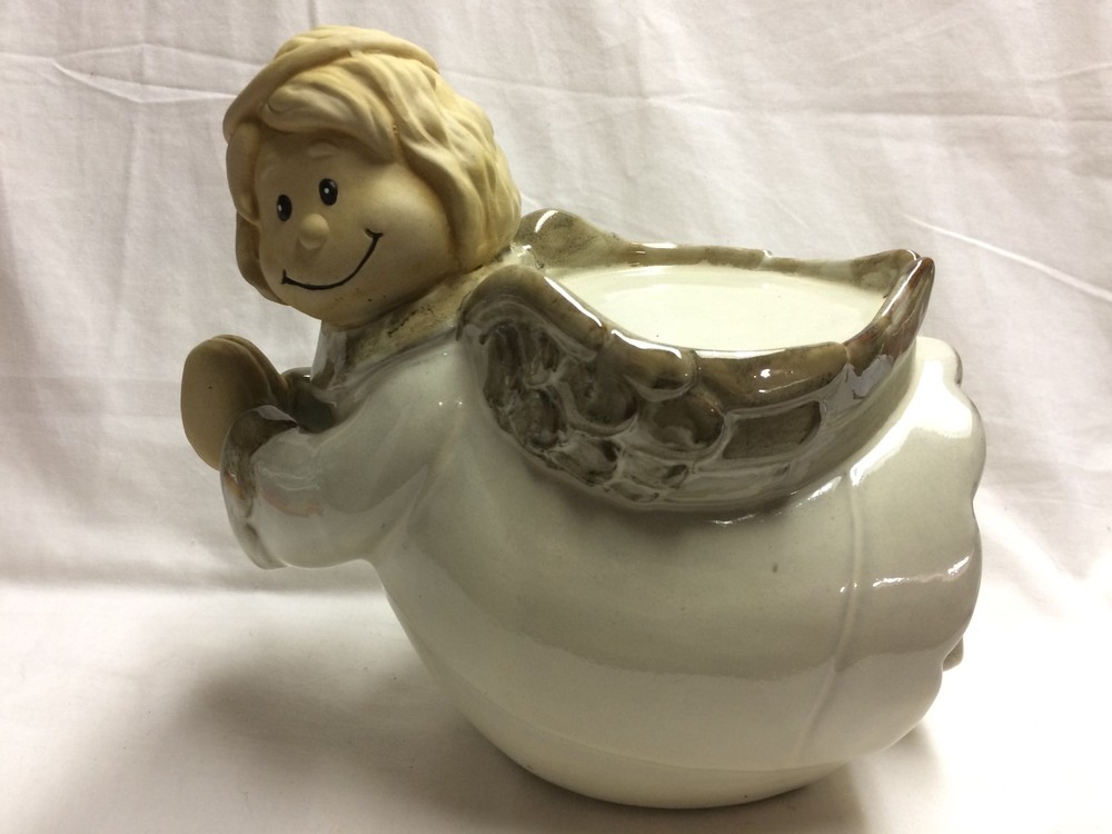 Flying Angel Pillar Holder