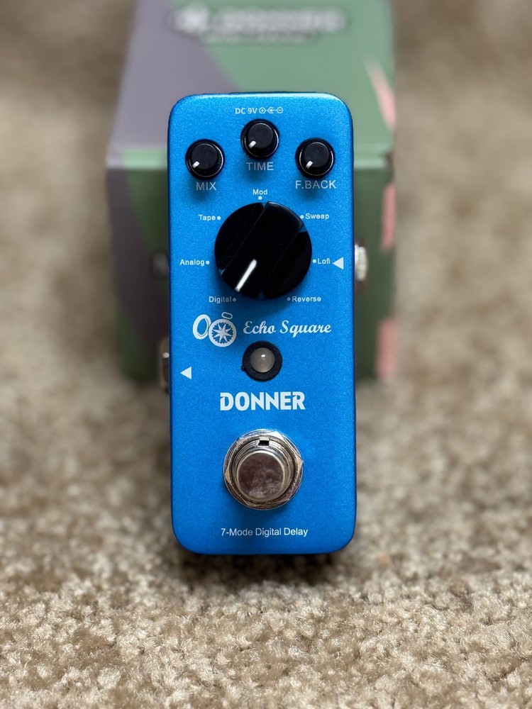 Donner Echo Square 7 Modes Multi Digital Delay Mini Pedal