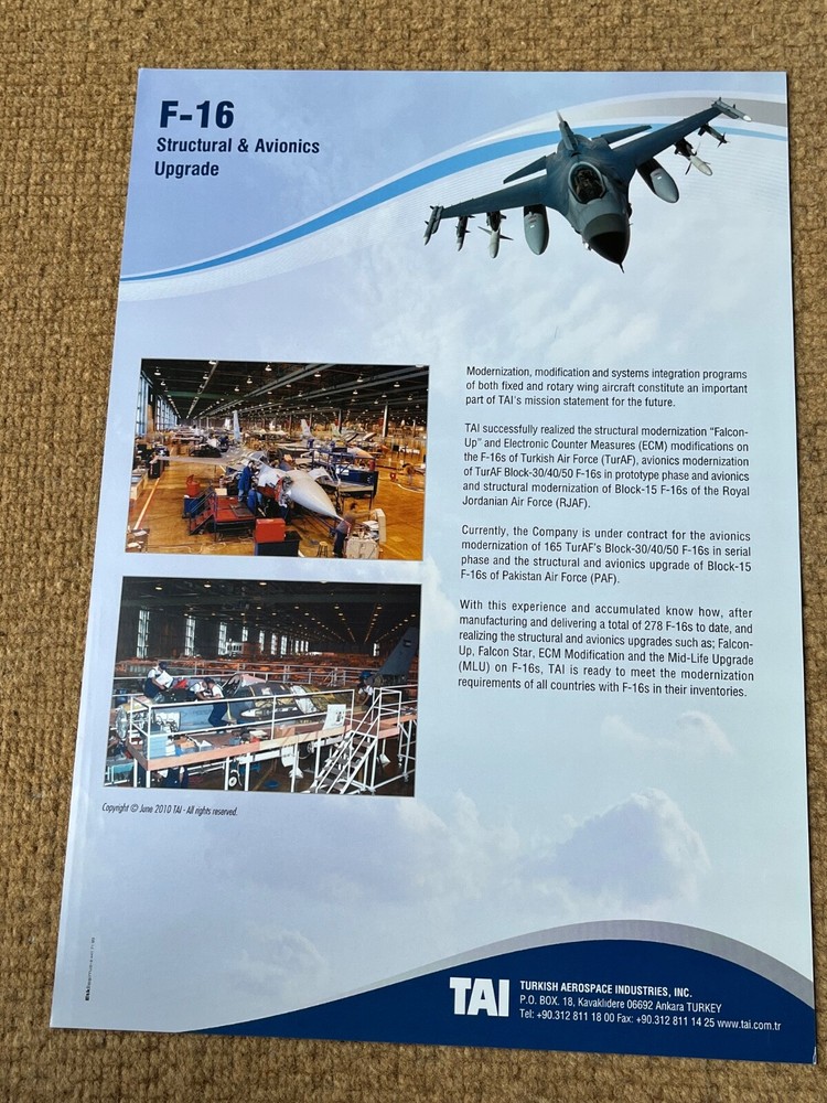 11 x Turkish brochures