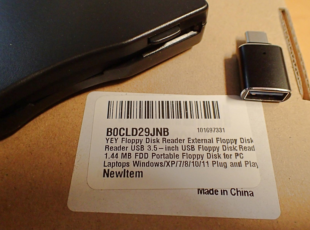 Floppy Disk Reader External Floppy Disk Reader USB 3.5-inch USB Floppy Disk R...