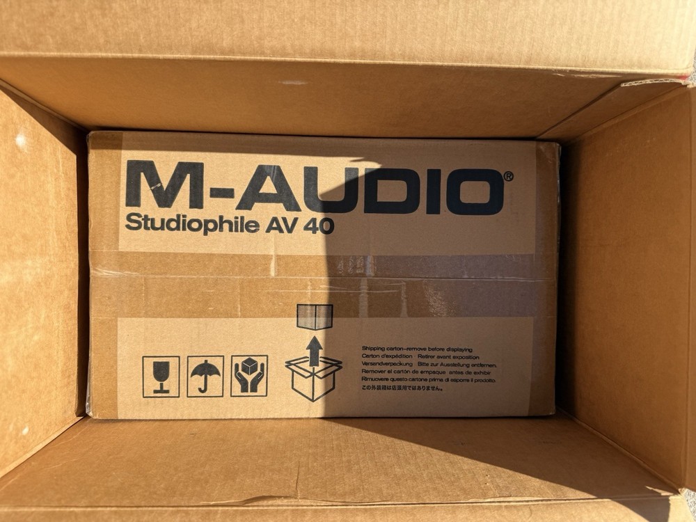 Digidesign Mbox 2 Factory Studio Bundle