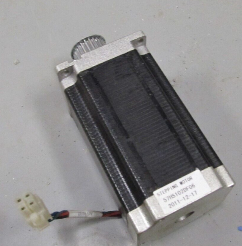 STEPPING MOTOR 57HS102DF06