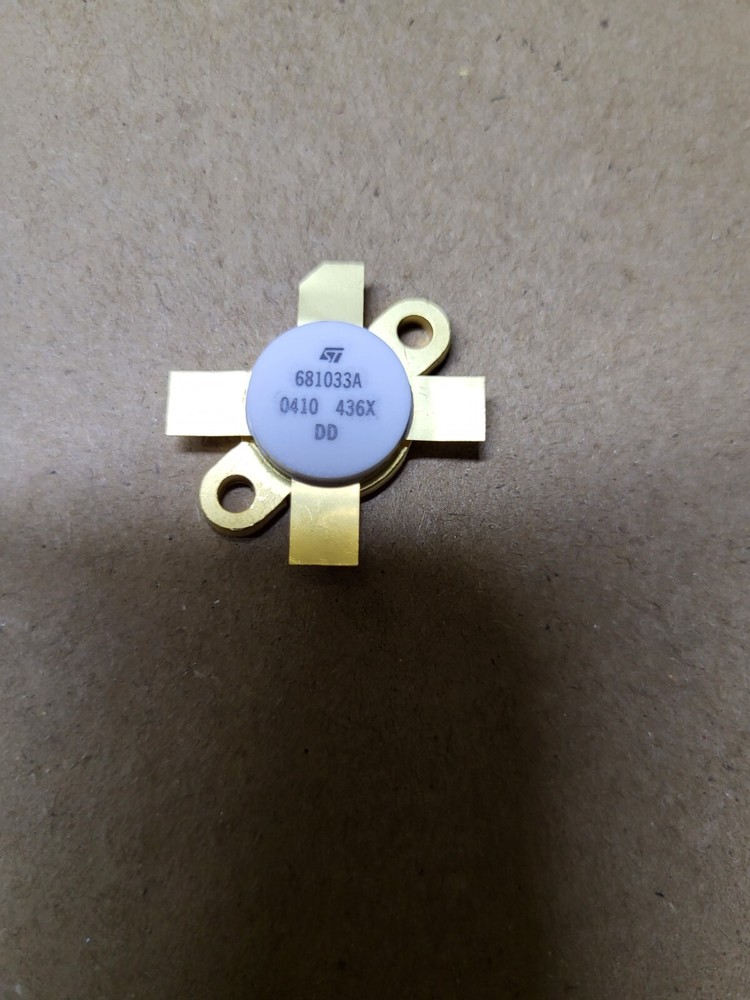 681033A RF transistor TH430 High Frequency 50v