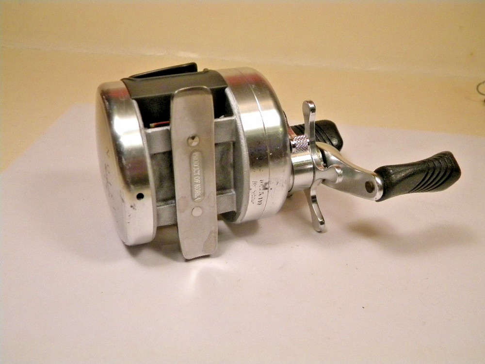 Pinnacle Vision VS10 baitcast reel