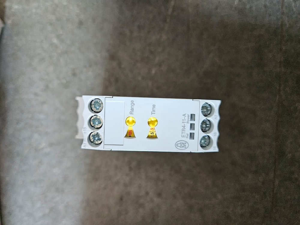 Moeller ETR4-11-A Electronic Timing Relay
