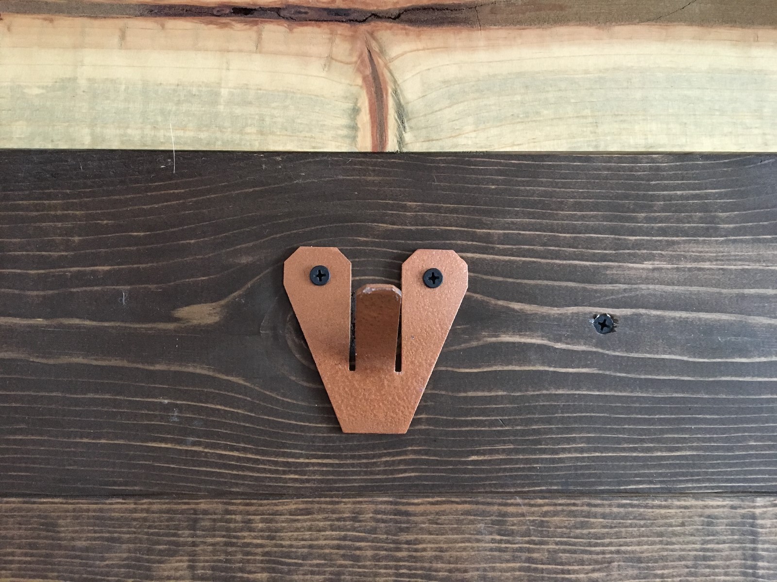 Amazeen Outdoors Flush Mount European Skull Hanger Deer Hook Metal Steel