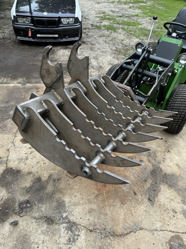 John Deere Wedge Lock Excavator Rake Attachment