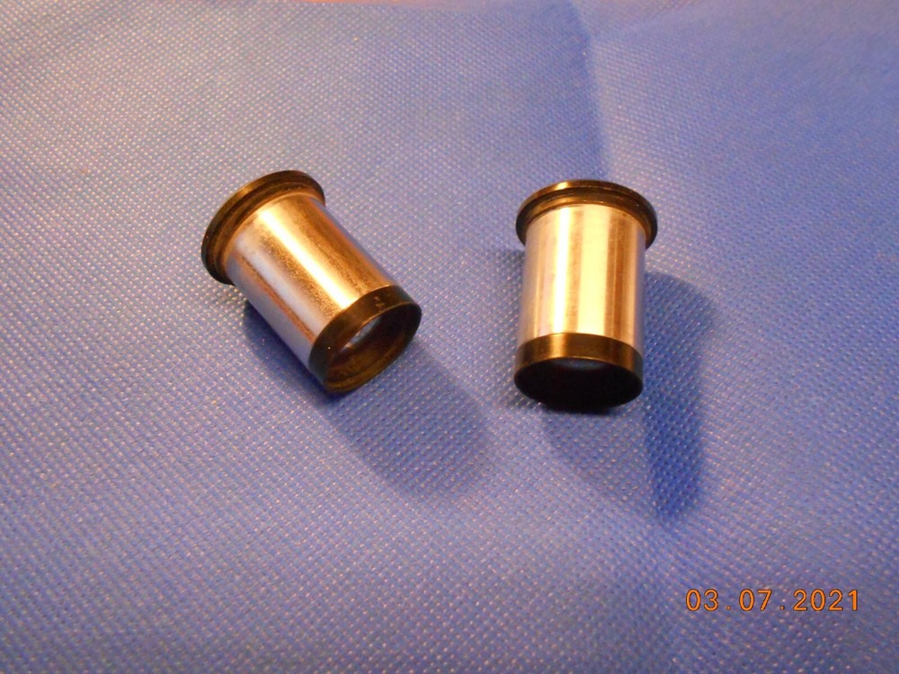 LEITZ MICROSCOPE EYEPIECES PAIR C10X