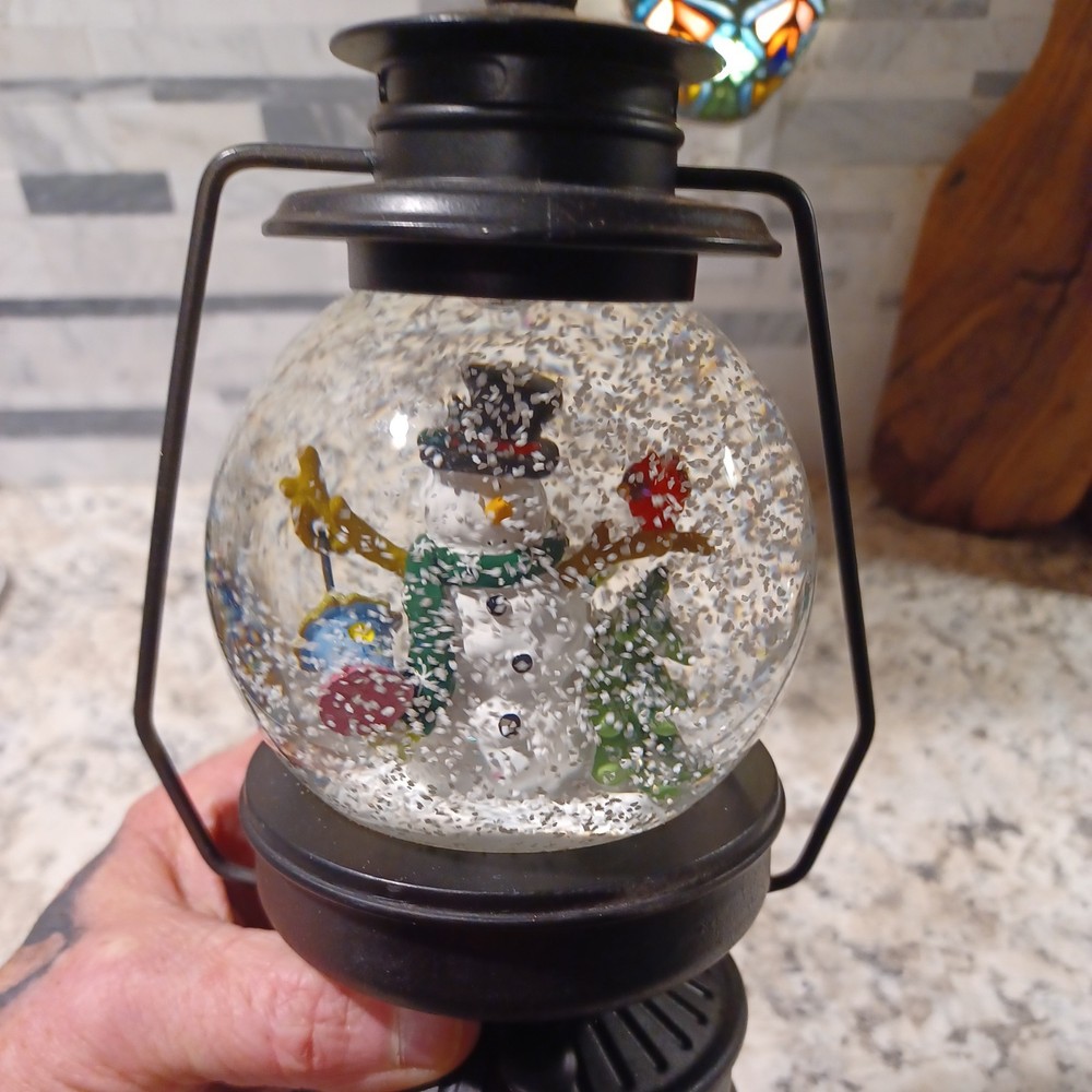 Sankyo 9" Musical Snowman Lantern Shaped snowglobe