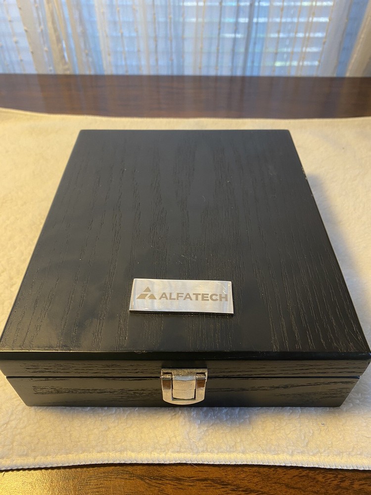 4 Piece Wine Set In Wood Case