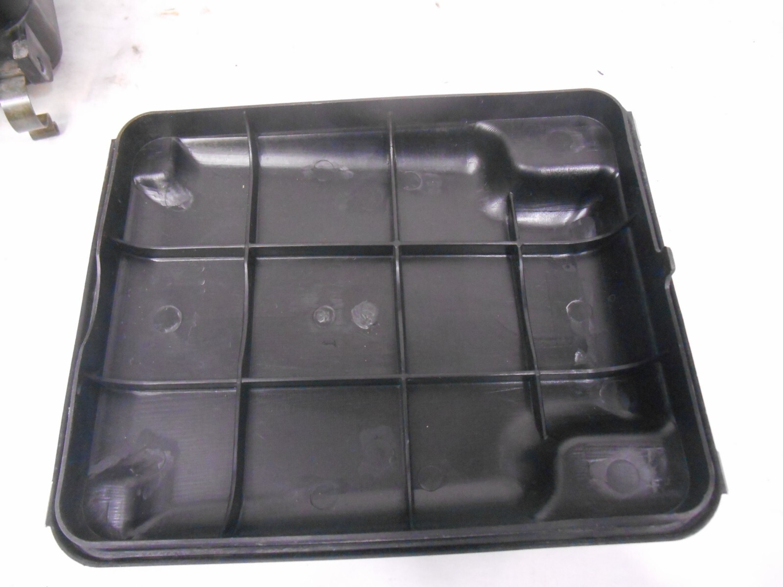 Honda OEM Air Box Cleaner Housing Lid Bracket TRX300EX Sportrax 300 1993-2007