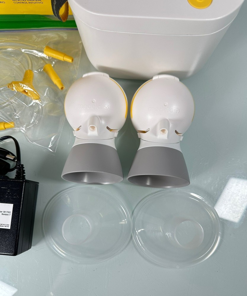 Medela Pump In Style MaxFlow Single User Portable Breast Pump