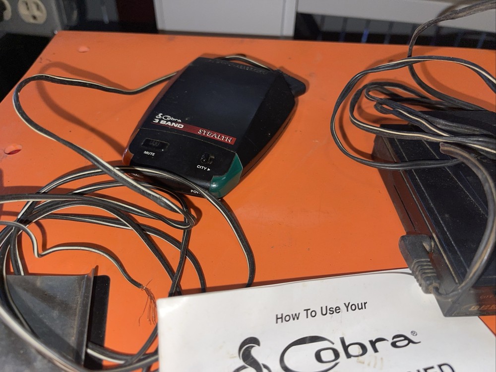 Beltronics BEL Micro Eye XKR-VI & Cobra Stealth Radar Detector Untested