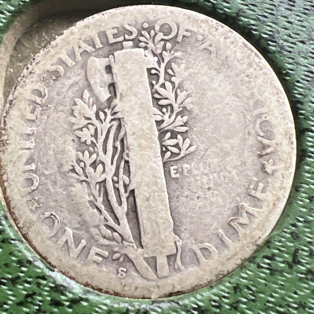 1923 S MERCURY DIME! Nice Better Early Date
