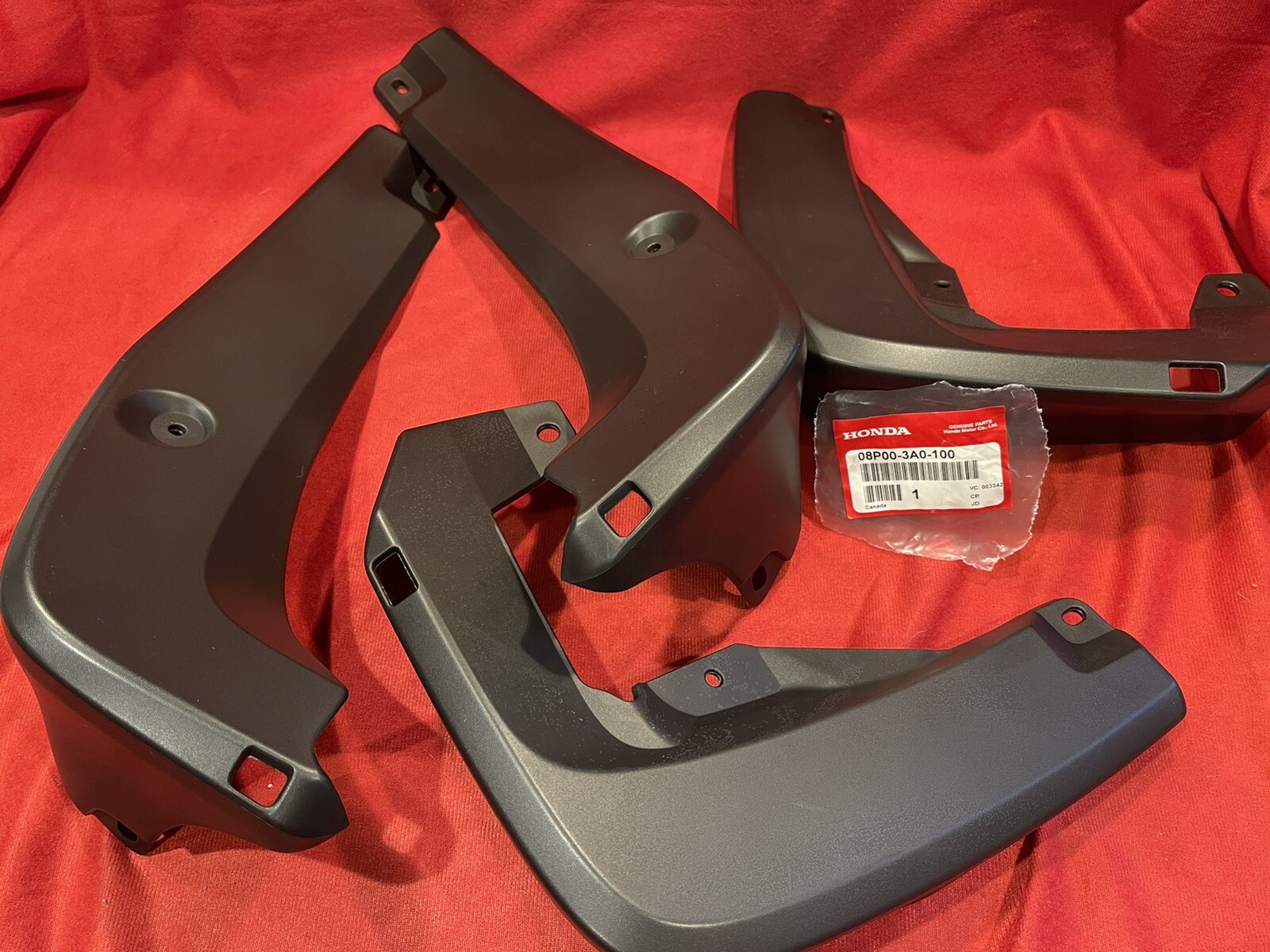 2023-2026 NEW GENUINE HONDA CR-V CRV SPLASH MUD GUARDS 08P00-3A0-100 OEM