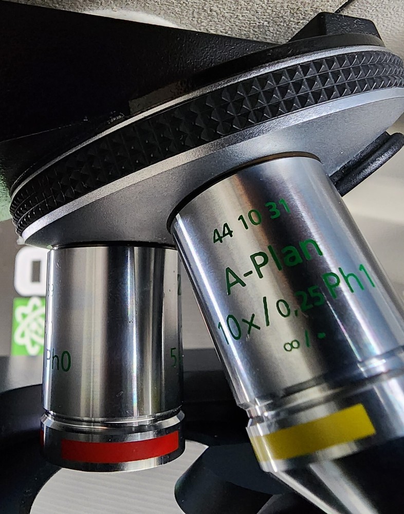 Carl Zeiss AXIOVERT 25 Phase Contrast Reverse Microscope With 2 Objectives