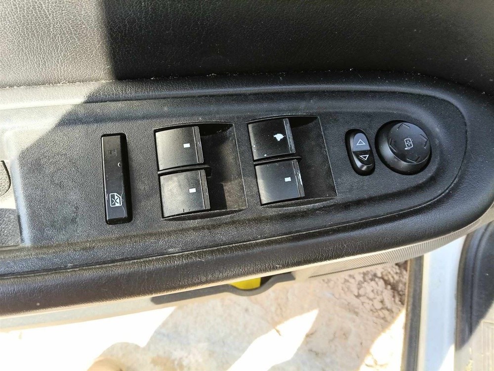 TRAVERSE 2010 Fuse Box Cabin 6540