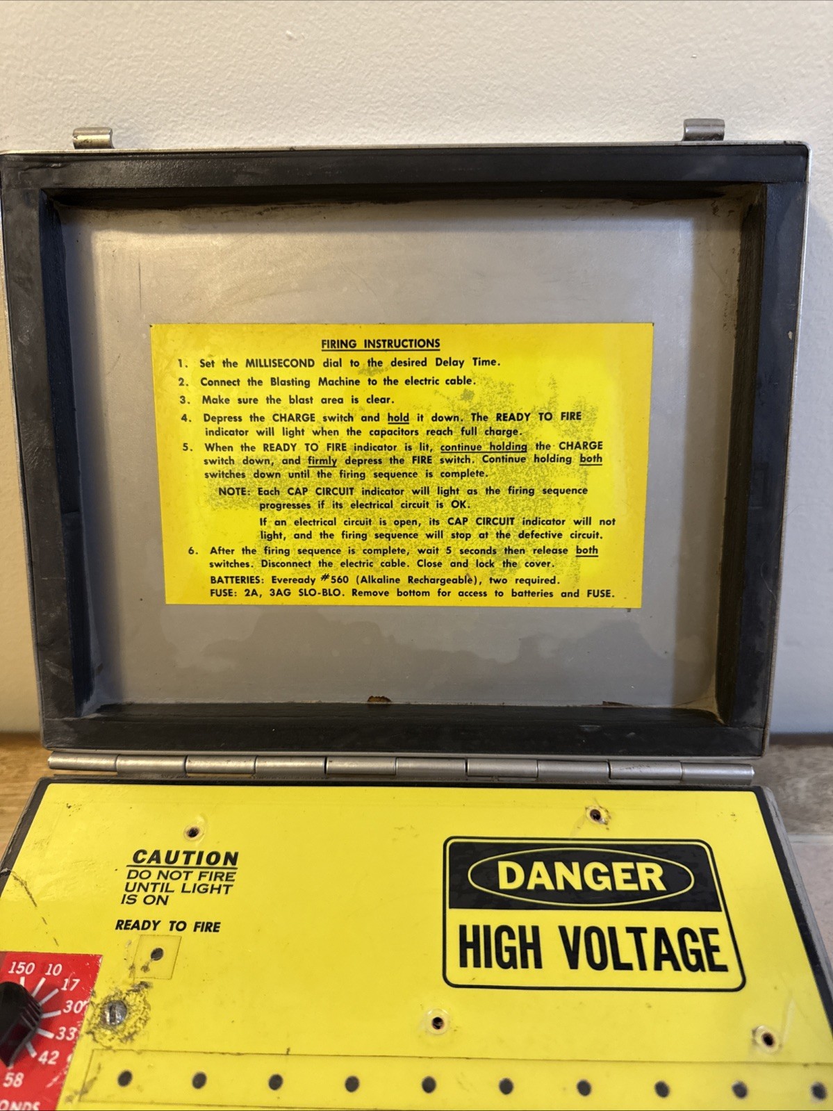 REO BM75- 10z Electric Blasting Machine