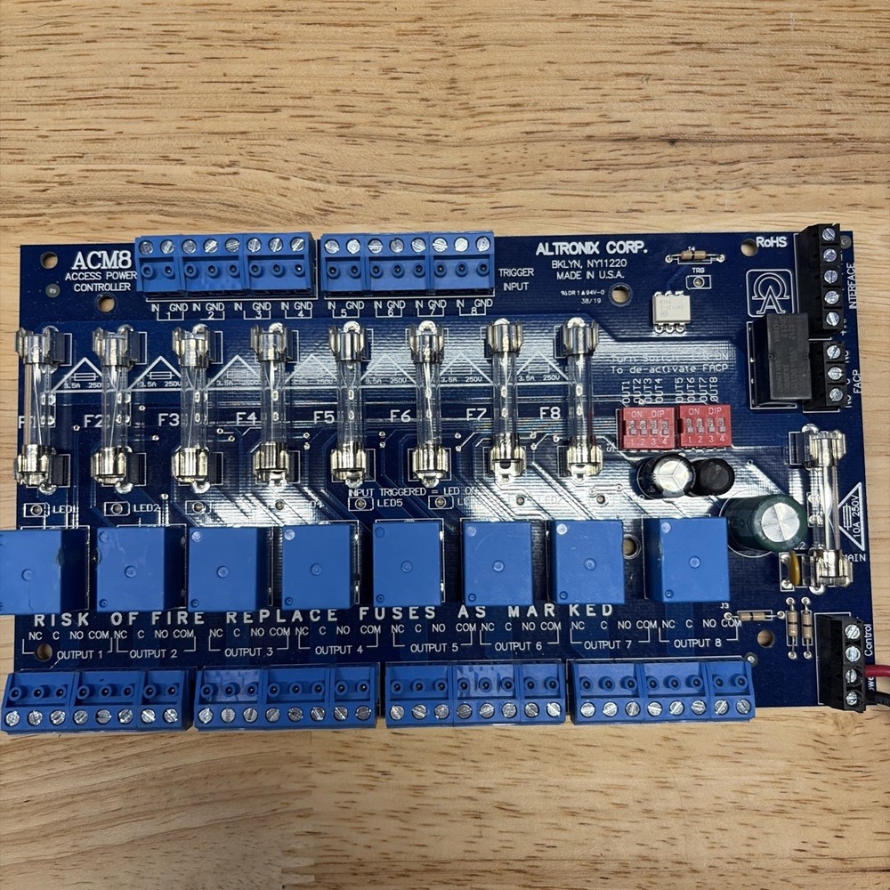 Altronix Power Module ACM8 Output Access Power Controller Module used great