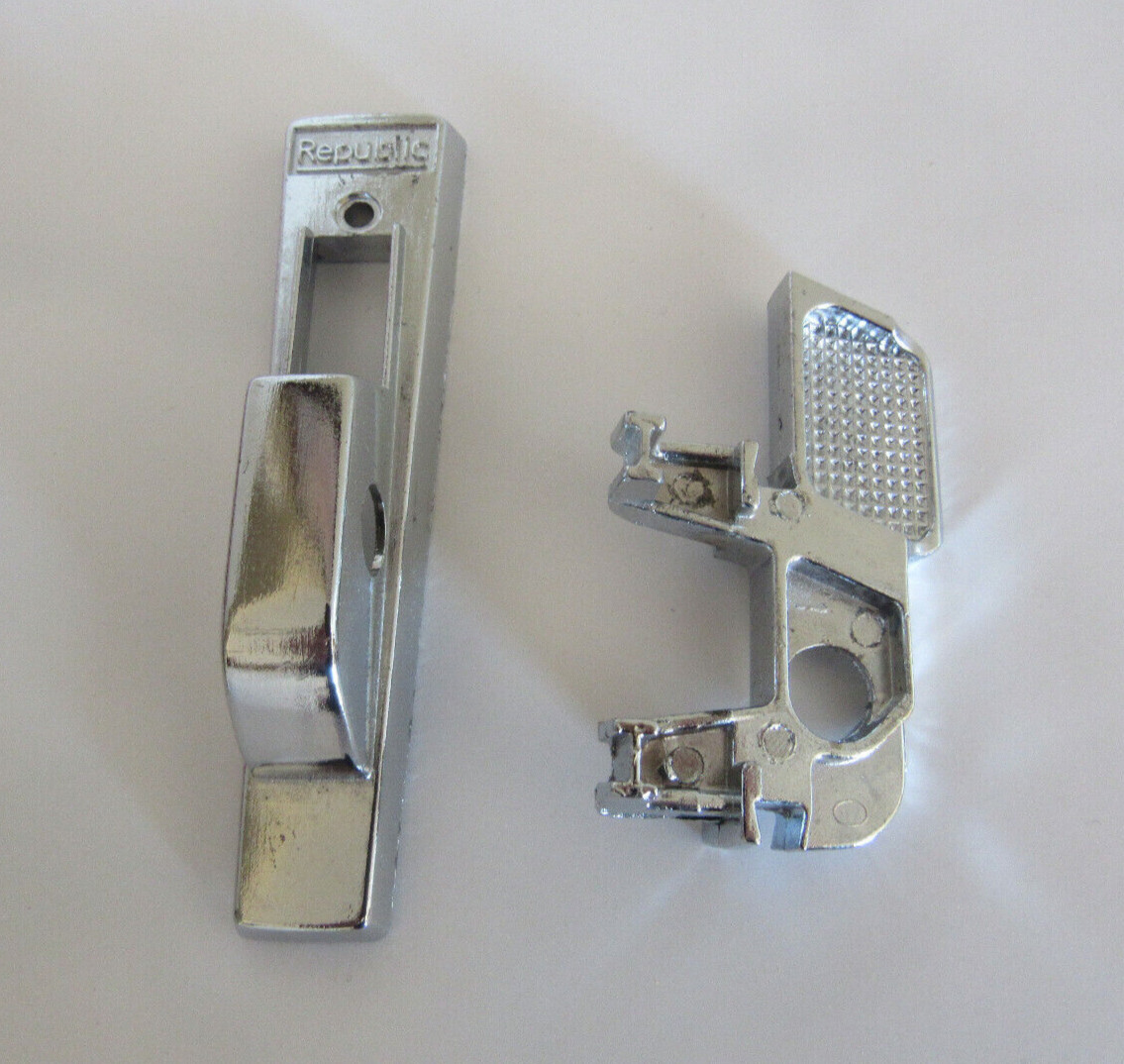 Republic Berger 12 Locker Handle 1965-Current RH Right Hand #2020 Housing & Lift