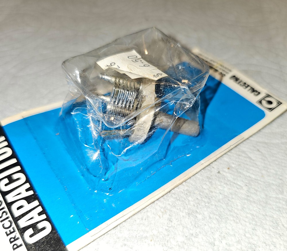 Precision Tuning Capacitor 30pf (2.9 pf min) Air Variable - Cat No. A1-225