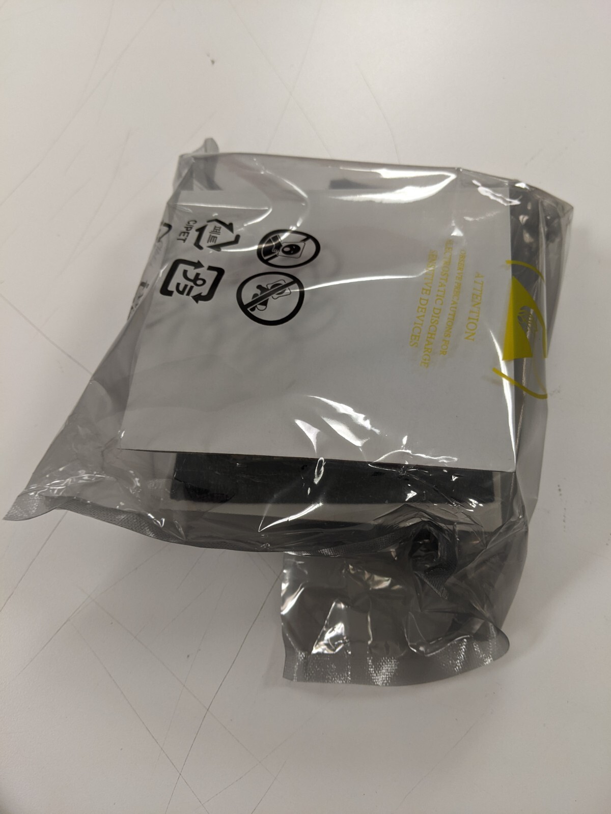 AMD Radeon E9260 MXM 4GB Video Graphics Card / GPU 102-D11702-01 Scientific Only