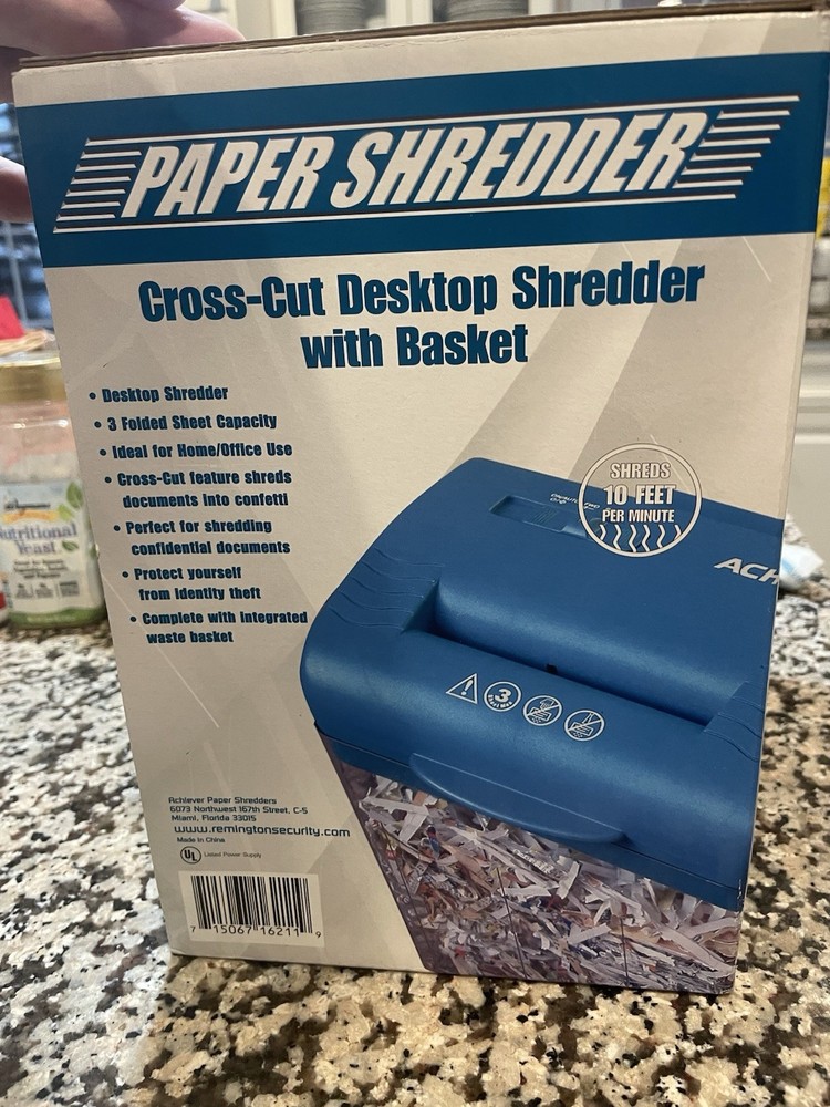Crosscut Desktop Paper Shredder with Basket