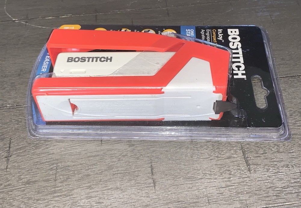 B2 Bostitch Injoy Spring-Powered Compact Stapler, 20-Sheet Capacity Red Standard