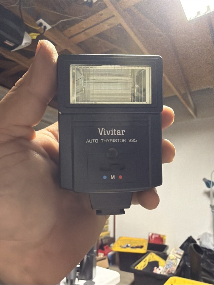 Vivitar Auto Thyristor Model No 225